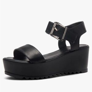 black platform sandals
